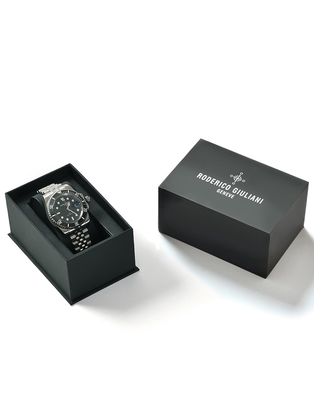 RODERICO GIULIANI ANALOG BLACK DIAL SILVER CASE BLACK BEZEL STEEL BRACELET MEN'S WATCH MJSA-7401