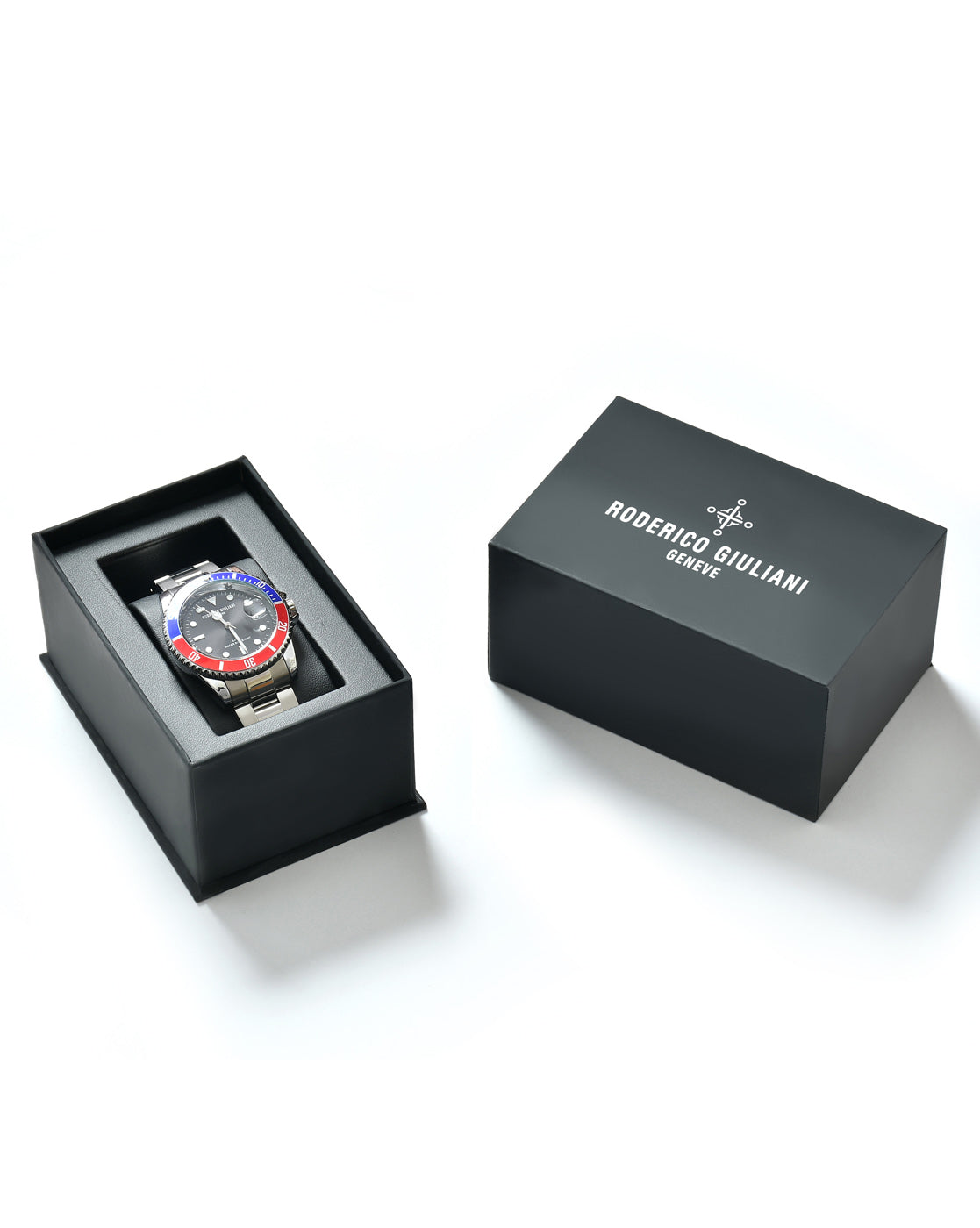 RODERICO GIULIANI ANALOG BLACK DIAL SILVER CASE SILVER STEEL BRACELET MEN'S WATCH MSTA-7402