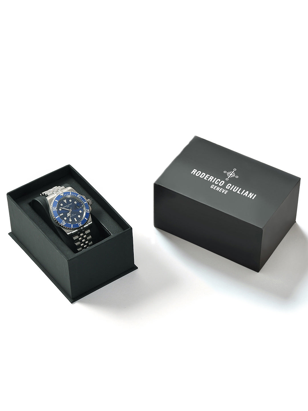 Blue Dial Blue Bezel Silver Jubilee Bracelet Men's Analog Watch