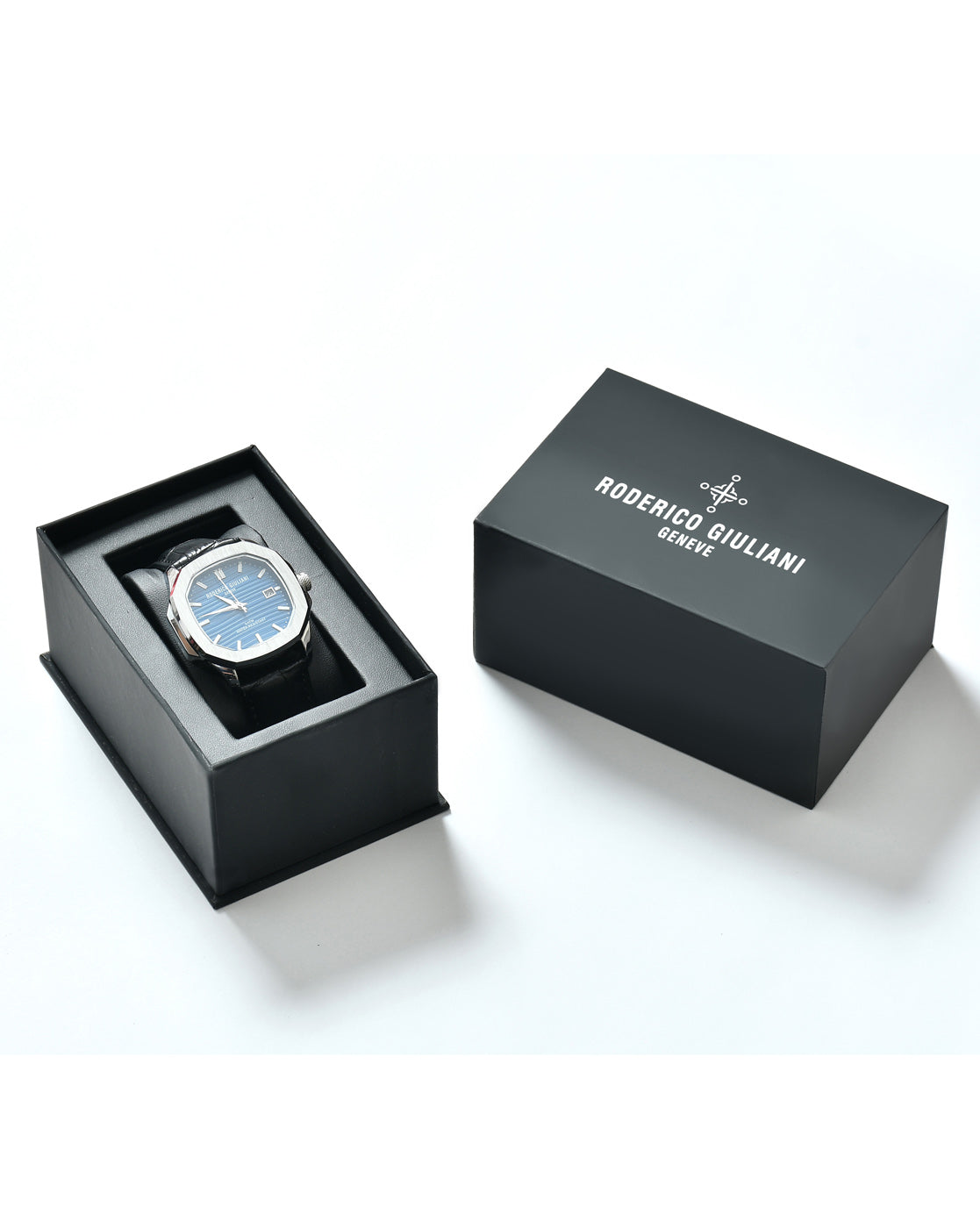 Blue Dial Silver Case Black Leather Strap Men's Analog Watch