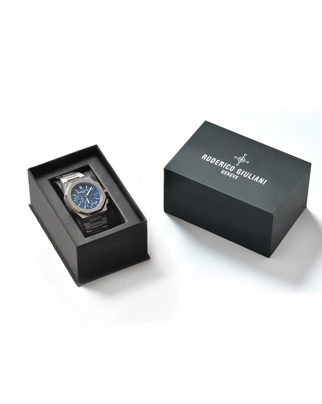 Blue Dial Silver Case Men's Chronograph Watch — Steel Bracelet